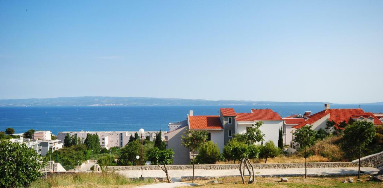 Raquil Apartmán *